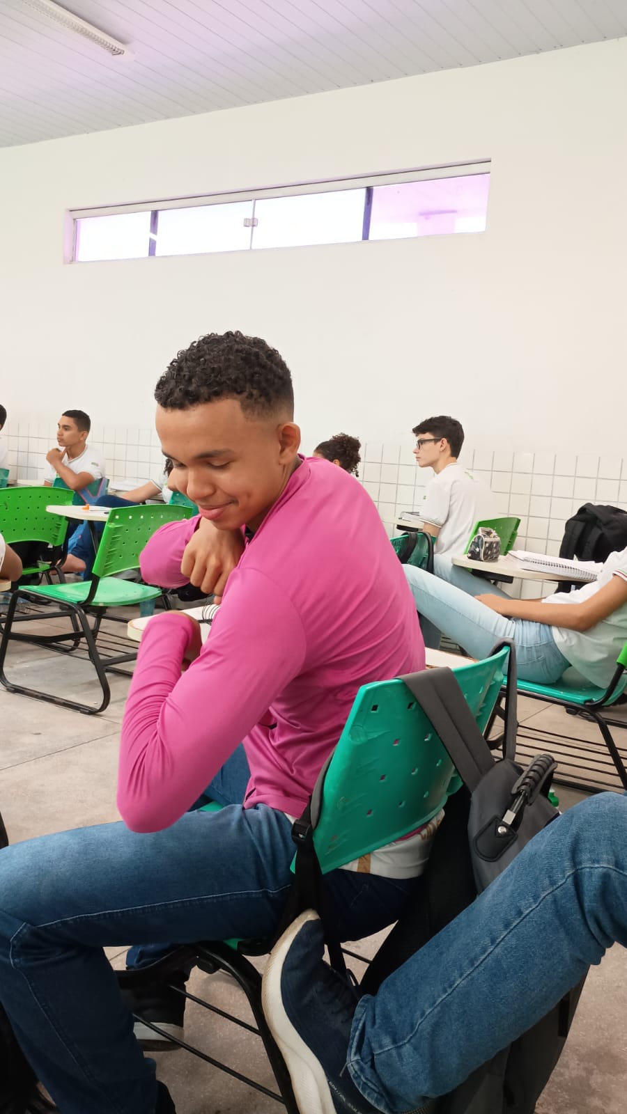 Fachada da Escola Chuvosa